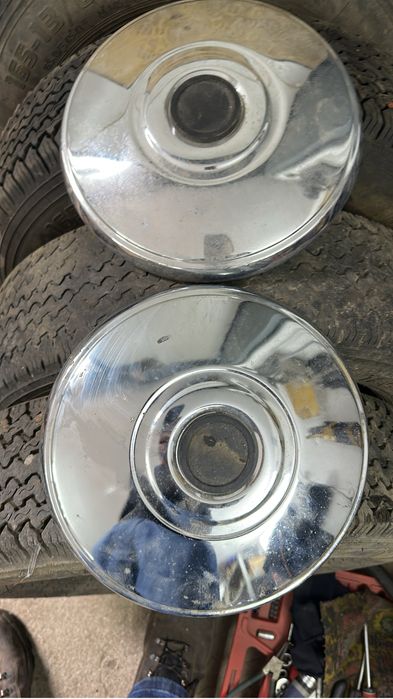 Продам колпаки ВАЗ 2106.