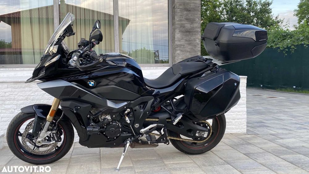 BMW S1000XR Triple Black