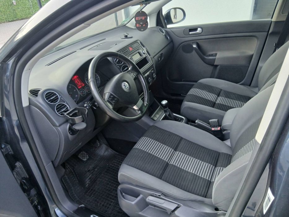 Volkswagen Golf 5 Plus 1.9 TDI, 2008, diesel, manual, întreținut