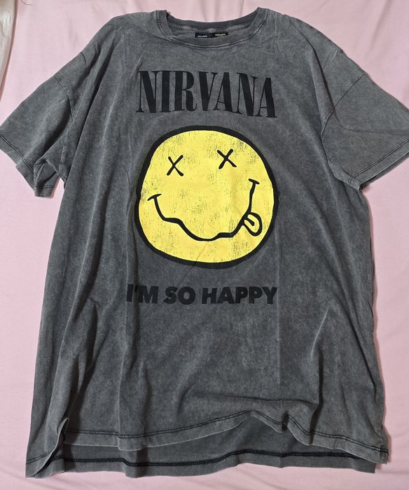 Nirvana – tricou de la bershka