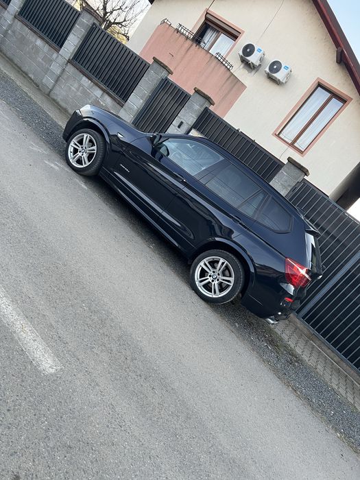 Bmw X3. F25  3.0 l diesel  M pachet an 2011