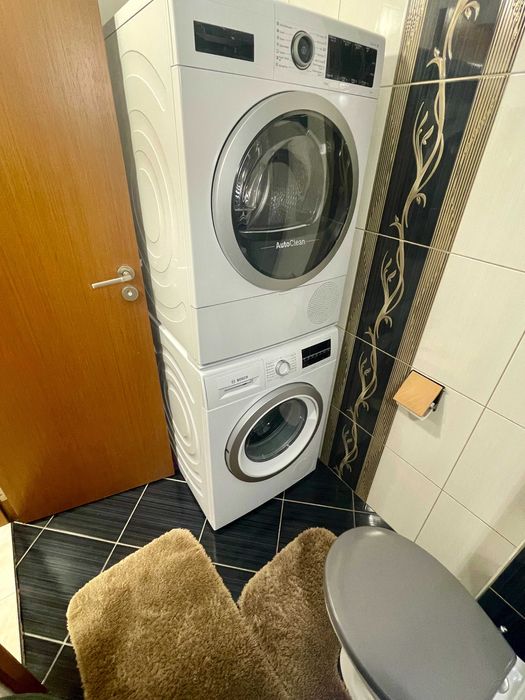 Дава се под наем Тристаен апартамент в Варна, Център - 87 кв.м за 714 € - Снимка #4