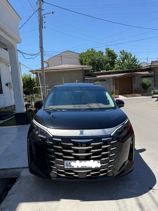 Продам BYD XIA 2025 год