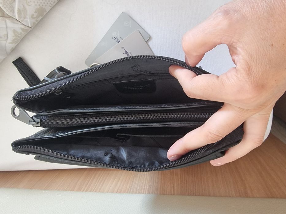 Кожаная барсетка