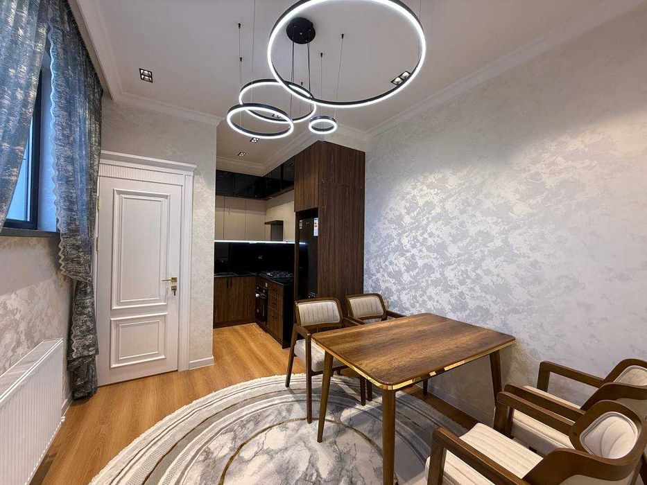 3х комнатная квартира на 10 этаже 90кв/м, в Самарканде