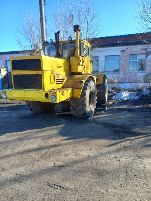 К-700 кировец продам