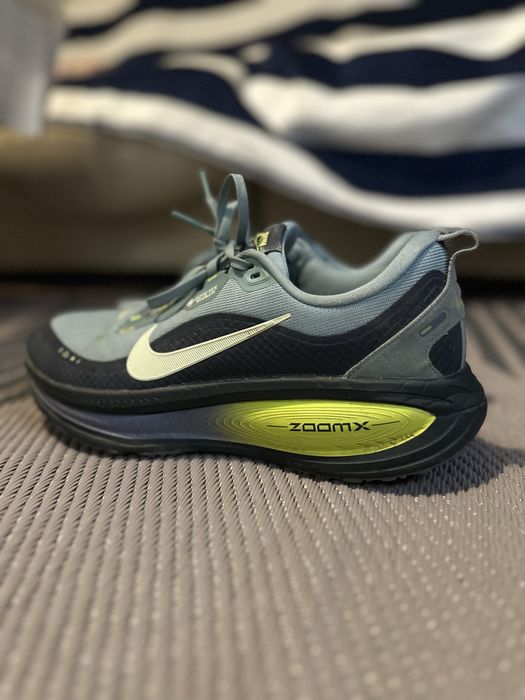 Зимни обувки Nike Vomero 18