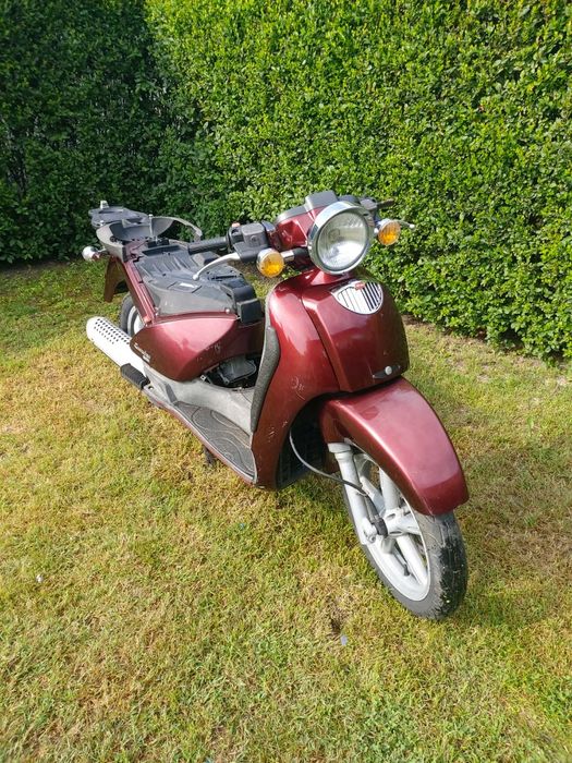Aprilia Scarbeo 200