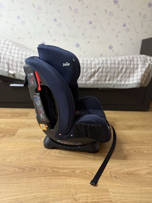Автокресло joie stages