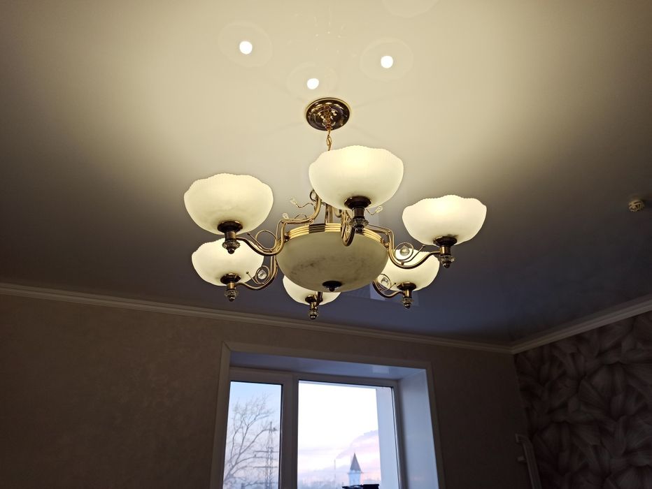 Люстра 6 рожковая