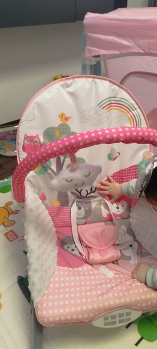 Chippolino Бебешки музикален шезлонг + ПОДАРЪК