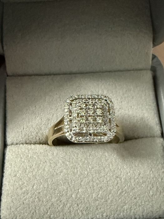 Бриллиантовое кольцо