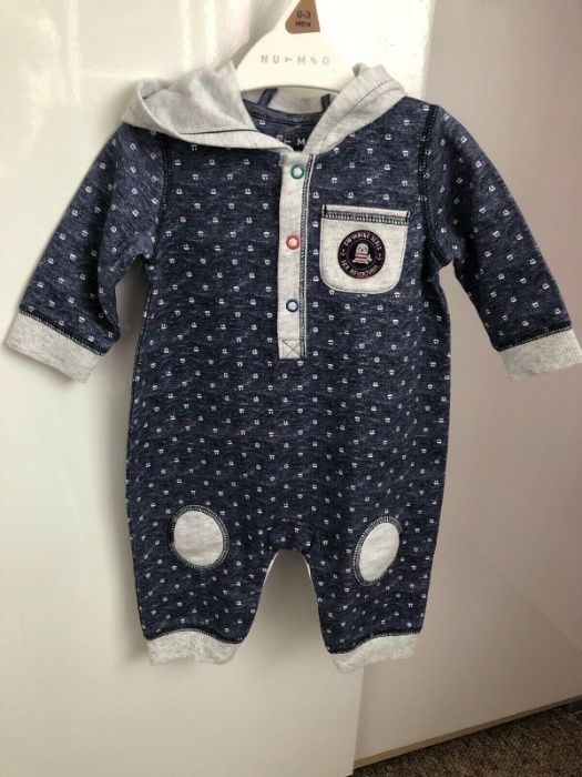 Бебешко гащеризонче ромпър 6 мес., бебешки ромпър Бенетон 56 - 62 см.