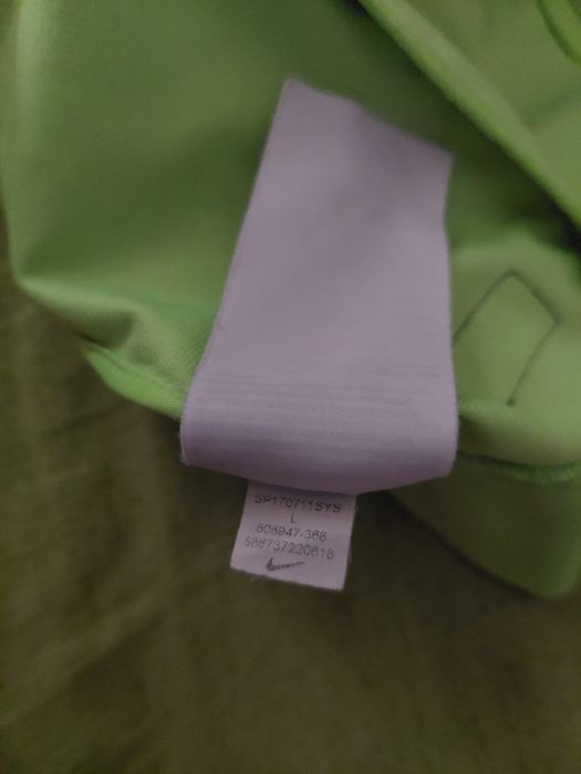 Nike, Barcelona горпица оригинална