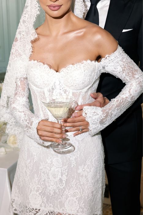 Rochie scurta de mireasa Royals