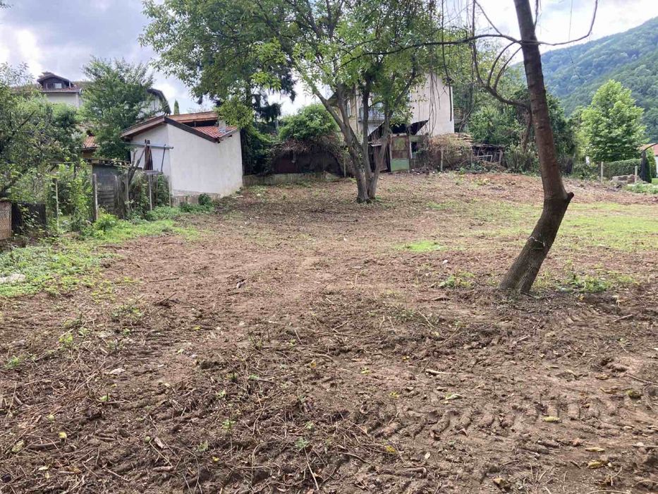 Продава се Парцел в София, Подуяне - 850 кв.м за 120 €/кв.м - Снимка #2