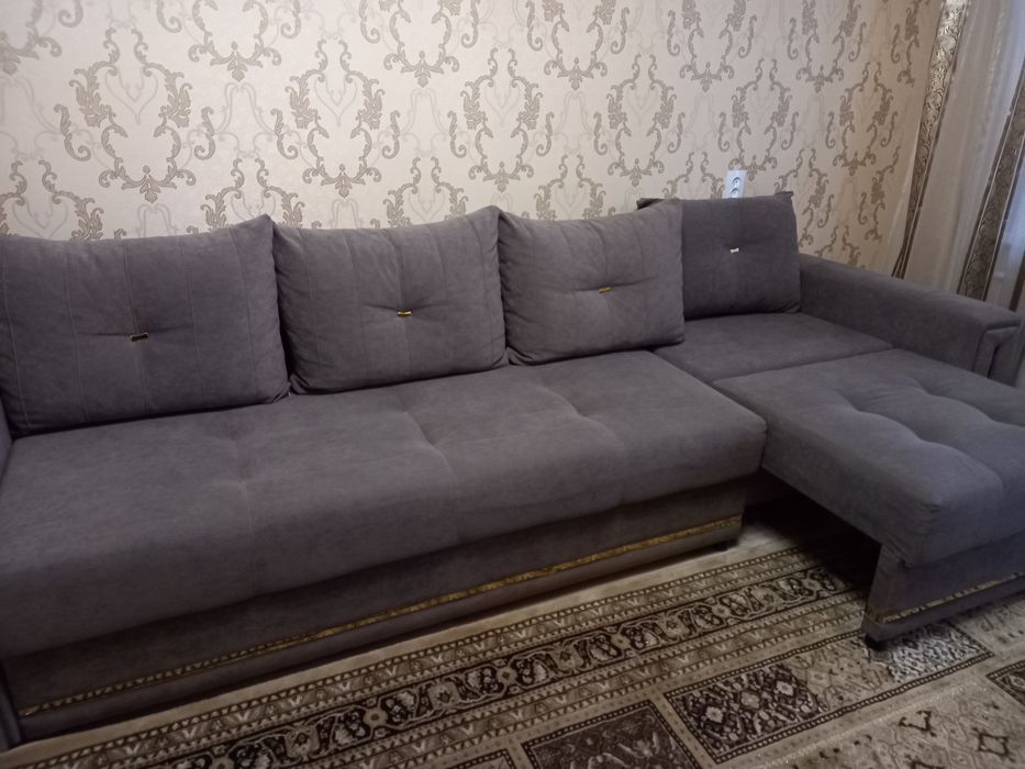 Диван для гостиной