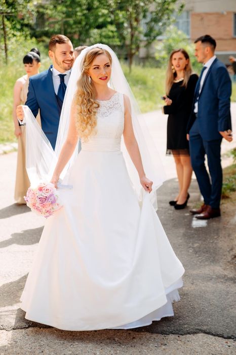 Rochie mireasa White One dantela+tafta