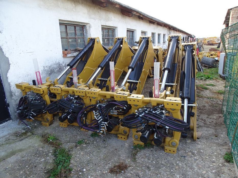 Brat Buldoexcavator Cat 428 F, F2 , Nou