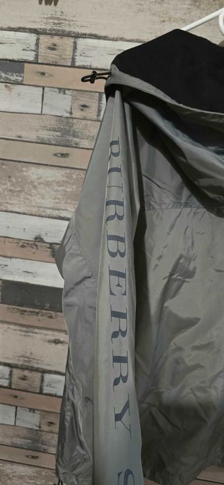 Burberry Sport XXL-мъжко тънко яке (10-95)