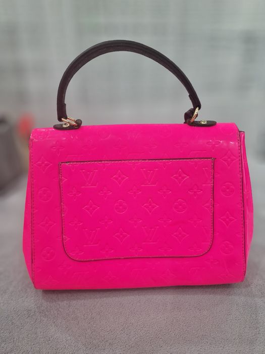 Дамска чанта Louis Vuitton