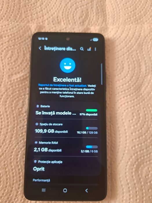 Vand 3 buc samsung A 53 cu aceleeasi scpecificatii toate.