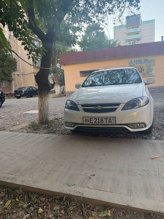 Продаются Lacetti