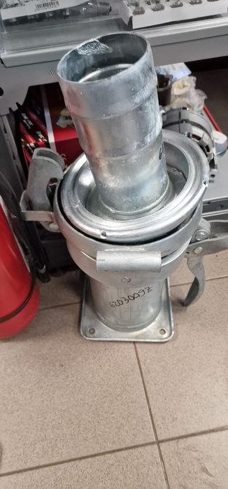 Mufa vidanja 6 toli cu flansa redusă cu ieșire struț mama 4 toli impor