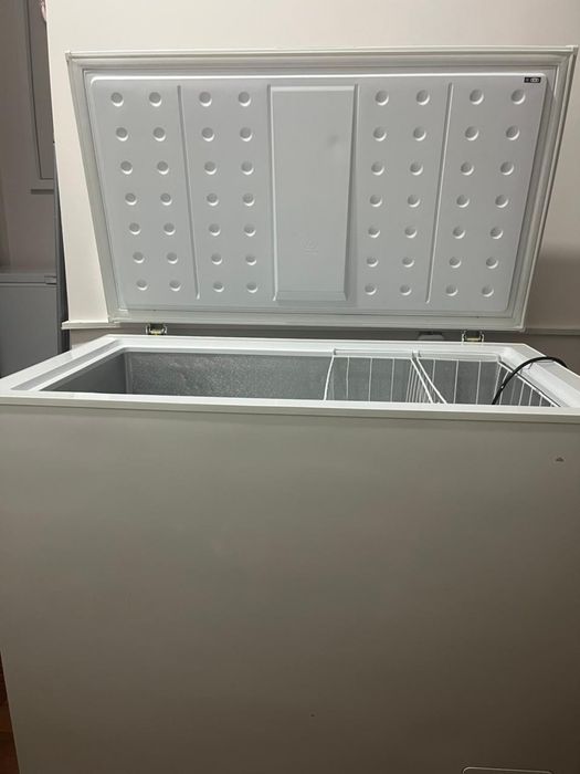 Срочно продам морозильник