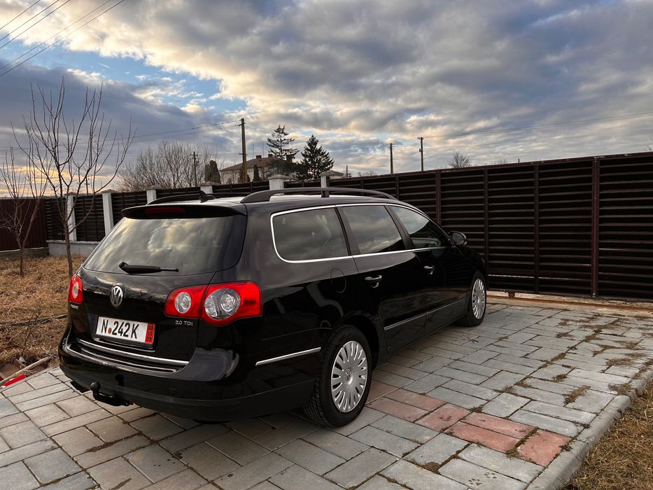 VW Passat 2.0 TDI/ 140 CP > An 2010> Euro 5> Navi > Adus recent