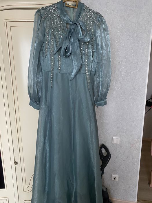 Женские одежды