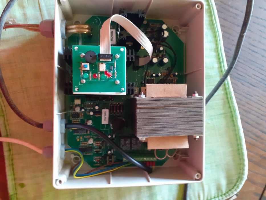 ЮПС ИНТИЕЛ  за камина