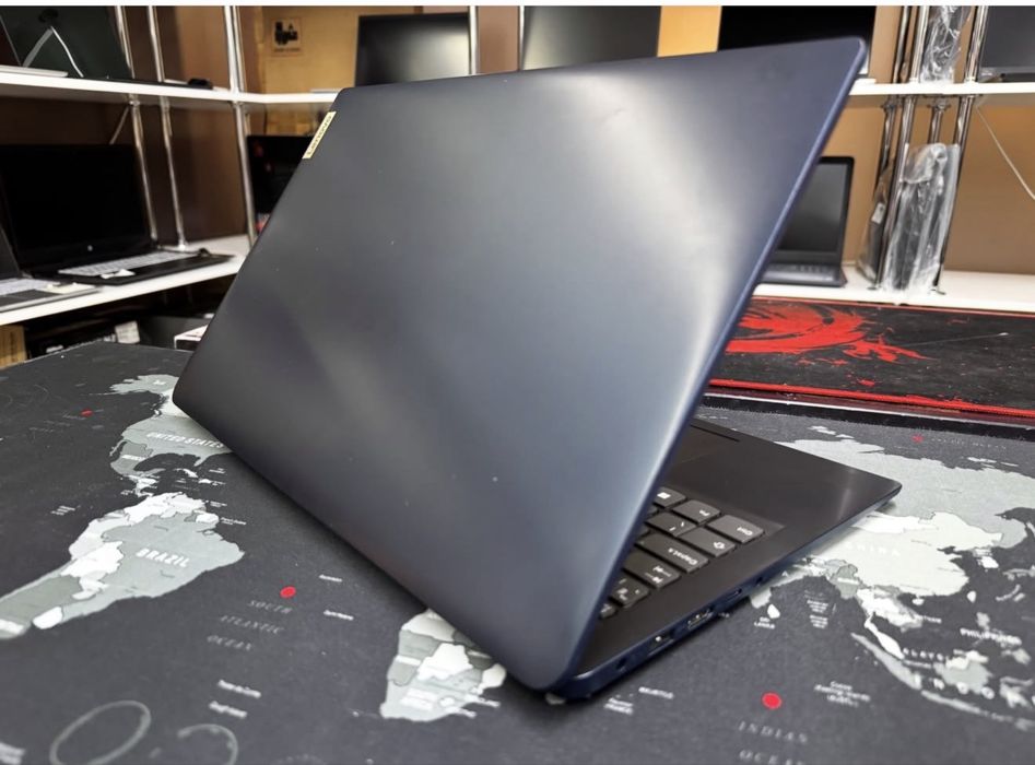Для работы - Lenovo ideapad 3 - Celeron N4020/8Gb/SSD256Gb