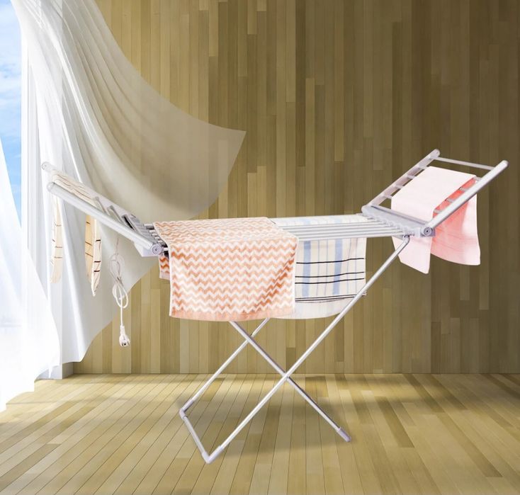 Uscator de rufe electric sup 12m inaltime ajustabila  pliabil 230W