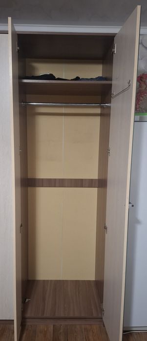 Продам шифоньеры б/у