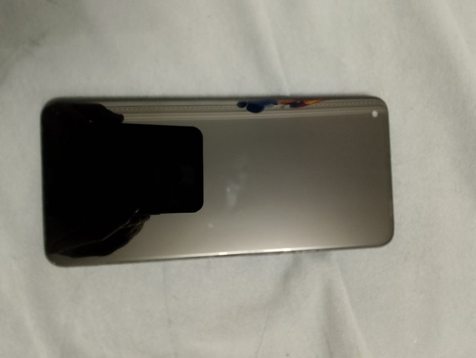 Oppo reno 7  в хорошем состоянии