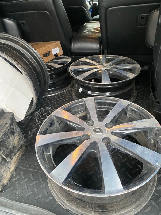 Продам диски R16 4:100