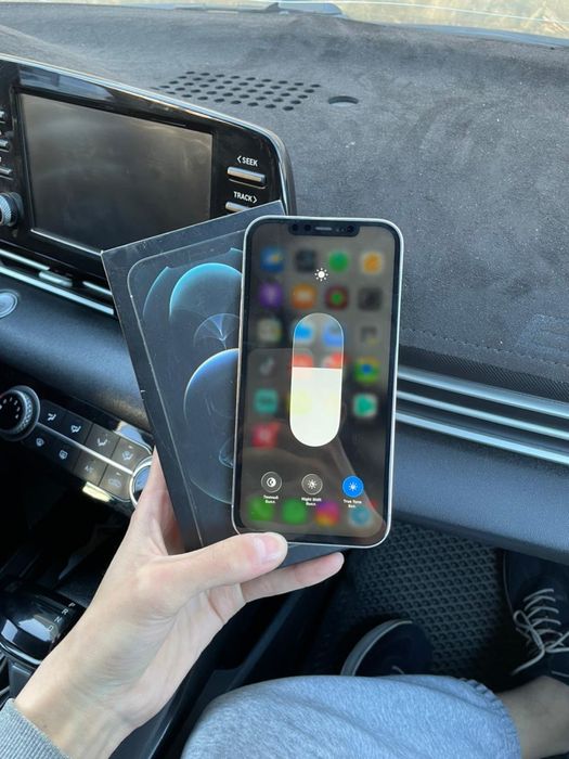 Продам Айфон 12 Pro Max 128gb