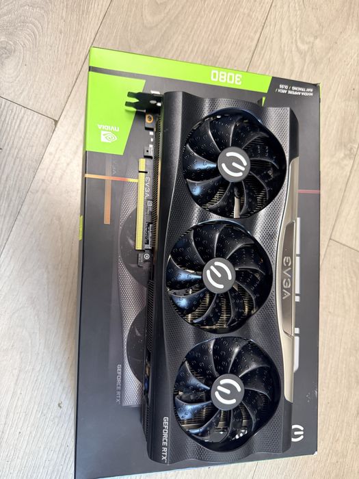 EVGA Nvidia RTX 3080 perfecta stare (sigiliu intact) 10 Gb 320 bits
