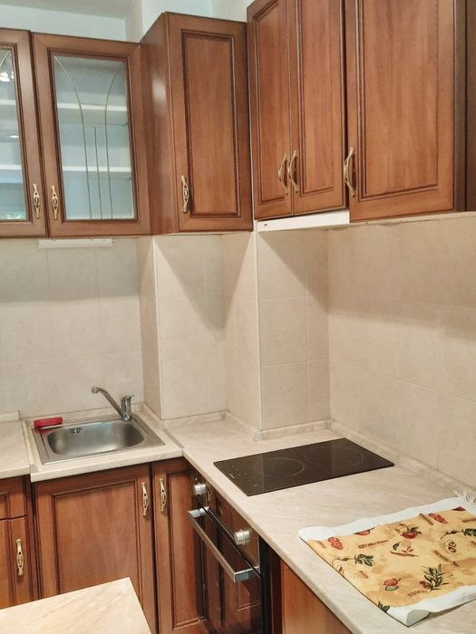 Уютен 2-стаен вътрешен апартамент със зелена гледка в Бели Брези