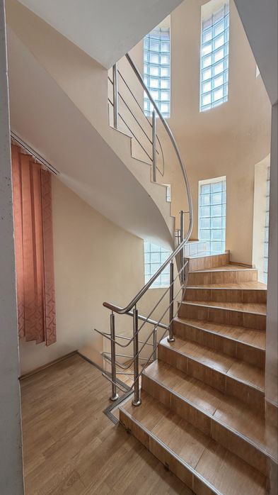 Casa S+P+1E si teren _ Bariera Vâlcii - Craiova