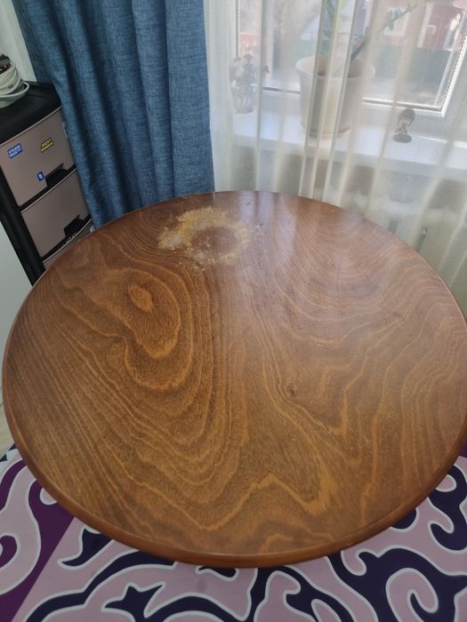 Продам стол цена 20000