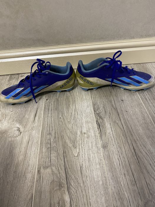 Бутсы adidas размер 40