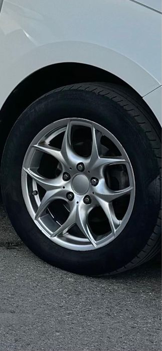 Диска с резиной 205/60r16
