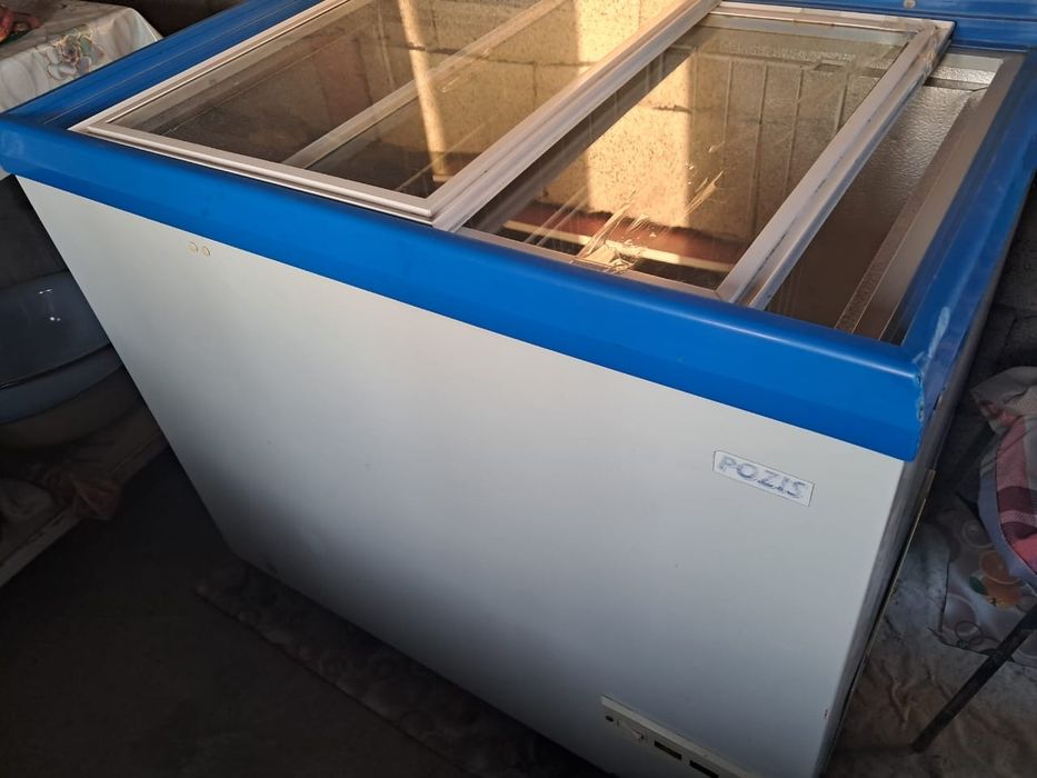 Морозильник продам