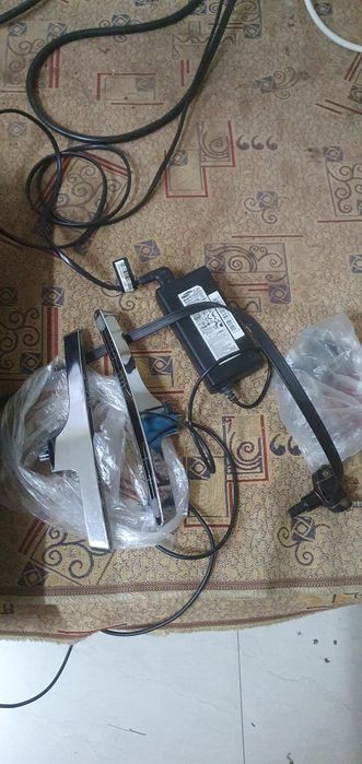 Продам телевизор б/у на запчасти