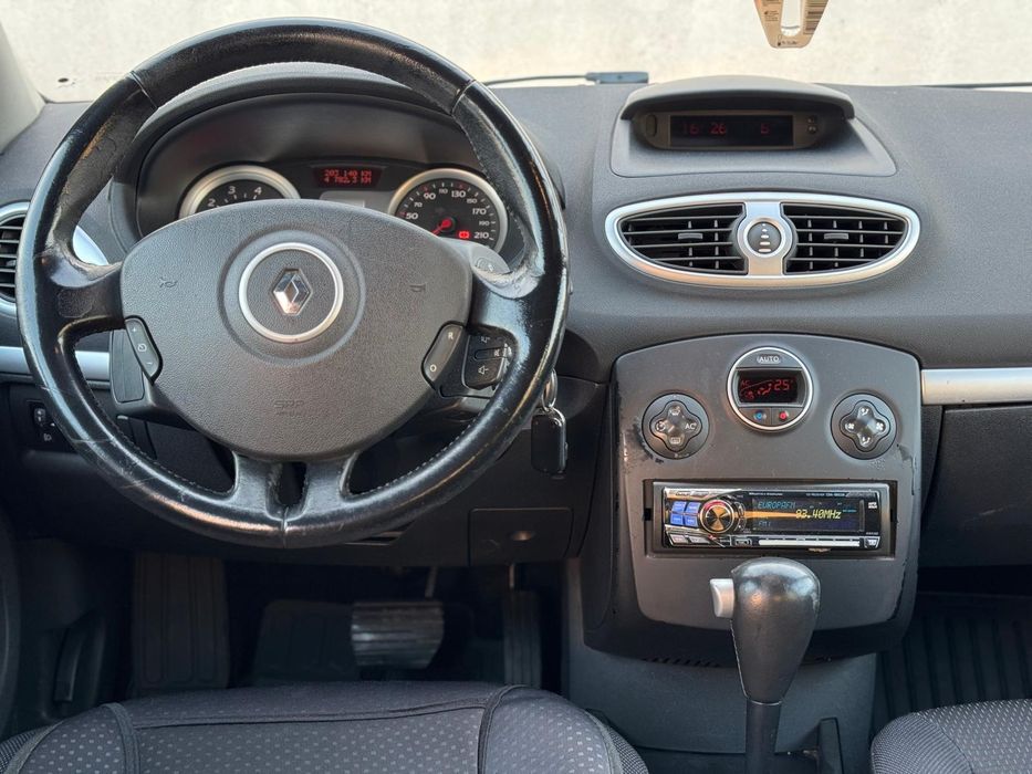 Renault Clio 1.6