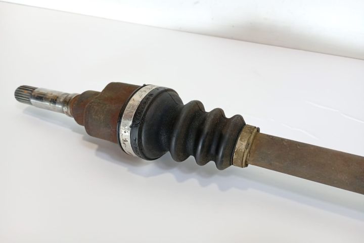 Planetara dreapta  1.4 hdi Peugeot 207 prima generatie seria