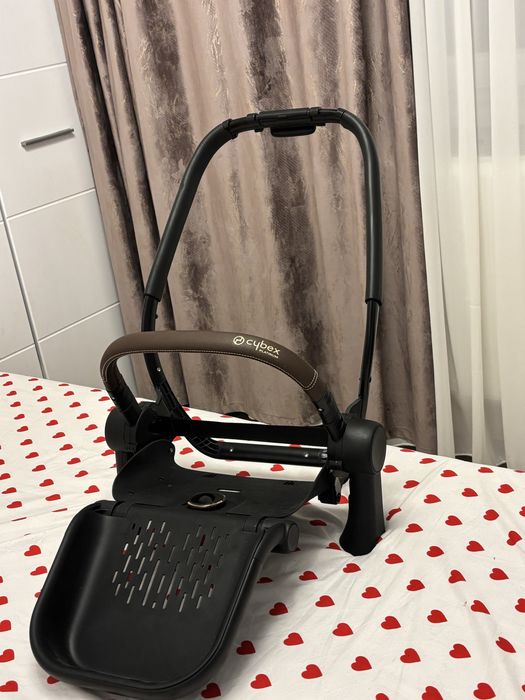 Vand Carut Cybex Platinum Priam Rose Gold by Jeremy Scott