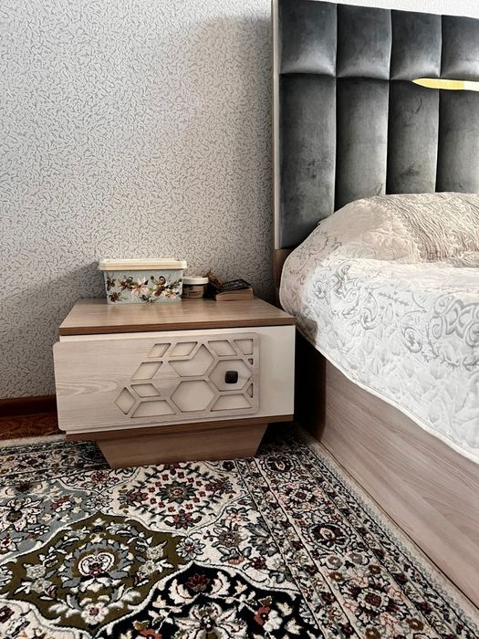 Продам Спальный Гарнитур